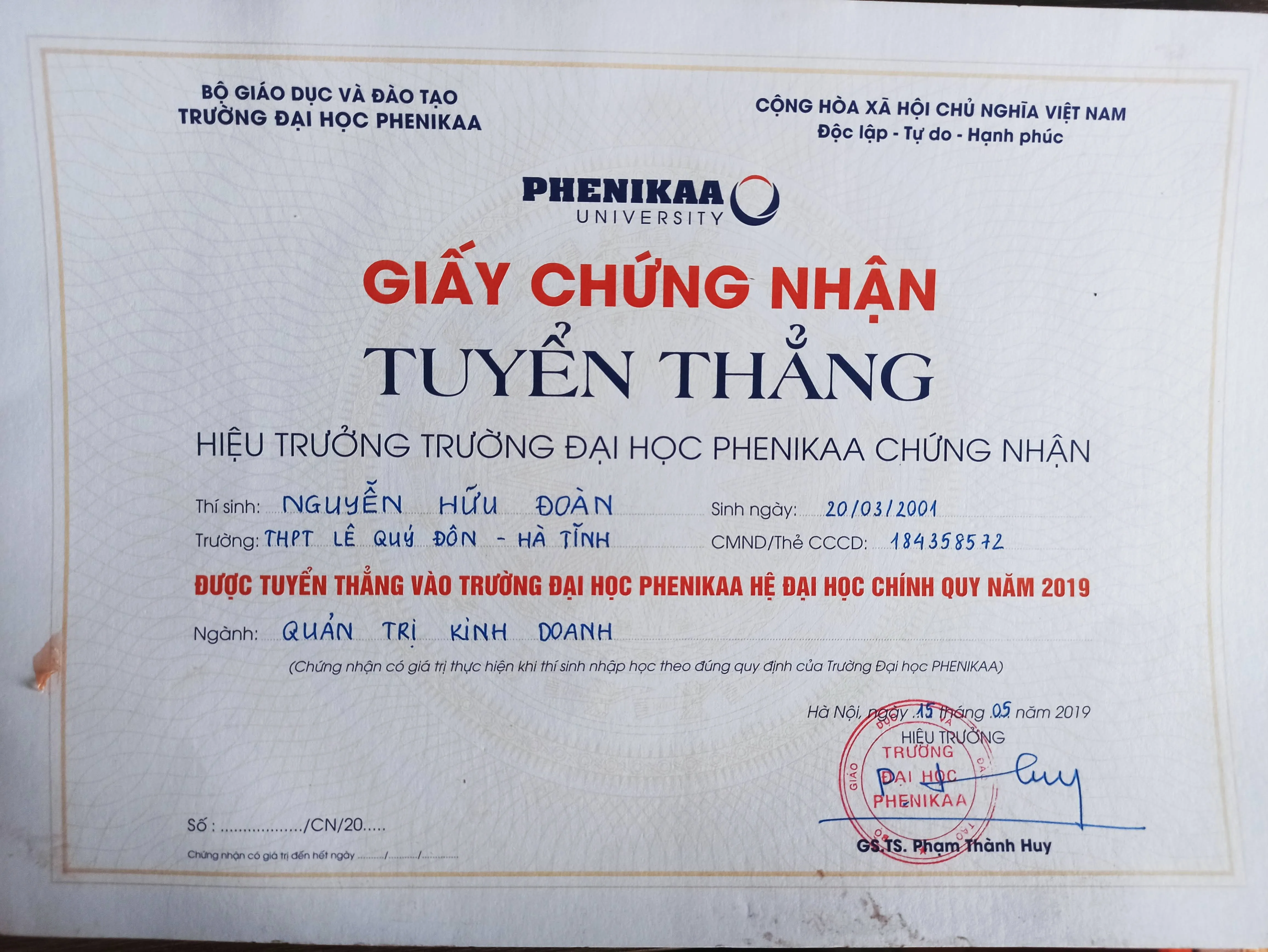 Giấy chứng nhận tuyển thẳng